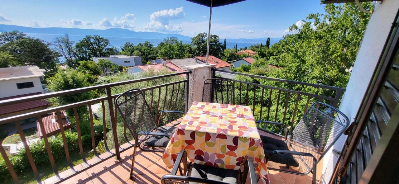 Apartments Italo By El-Pi Tours Нивице Экстерьер фото